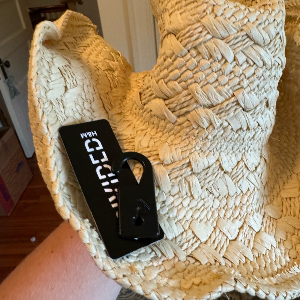 H&M Divided straw cowboy hat NWT - Picture 3 of 3